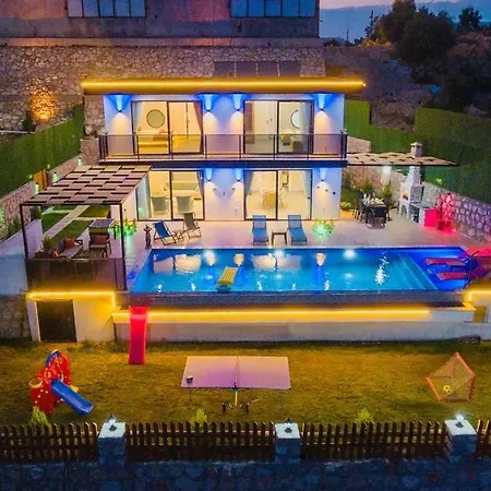 Villa Villa Lisaa