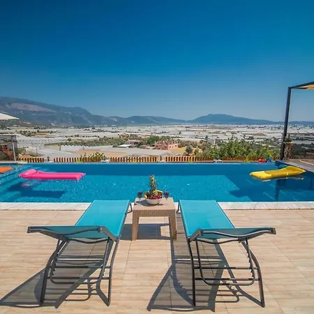 Villa Villa Lisaa *